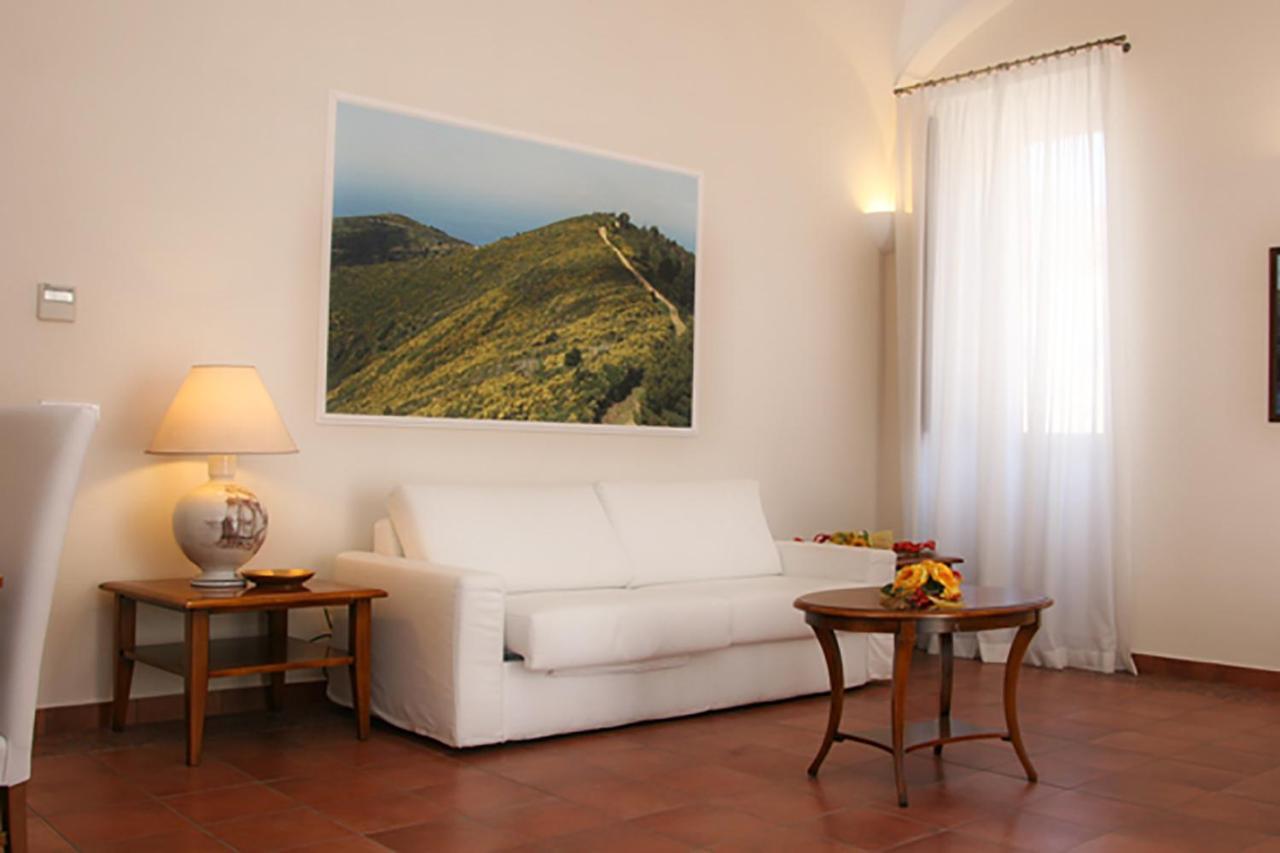 Palazzo Iaquinto Apartman Santa Maria di Castellabate Kültér fotó